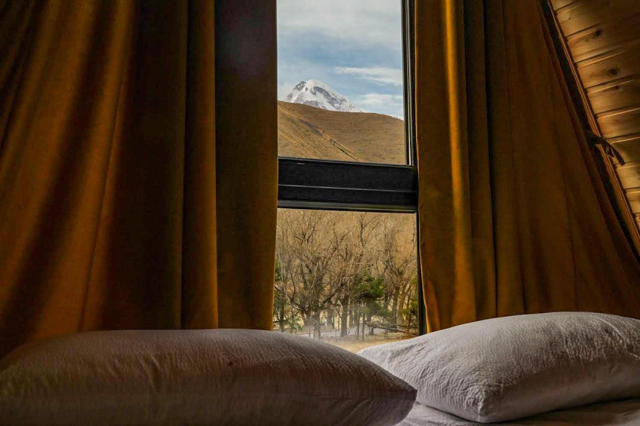 Savalley Kazbegi Extérieur photo