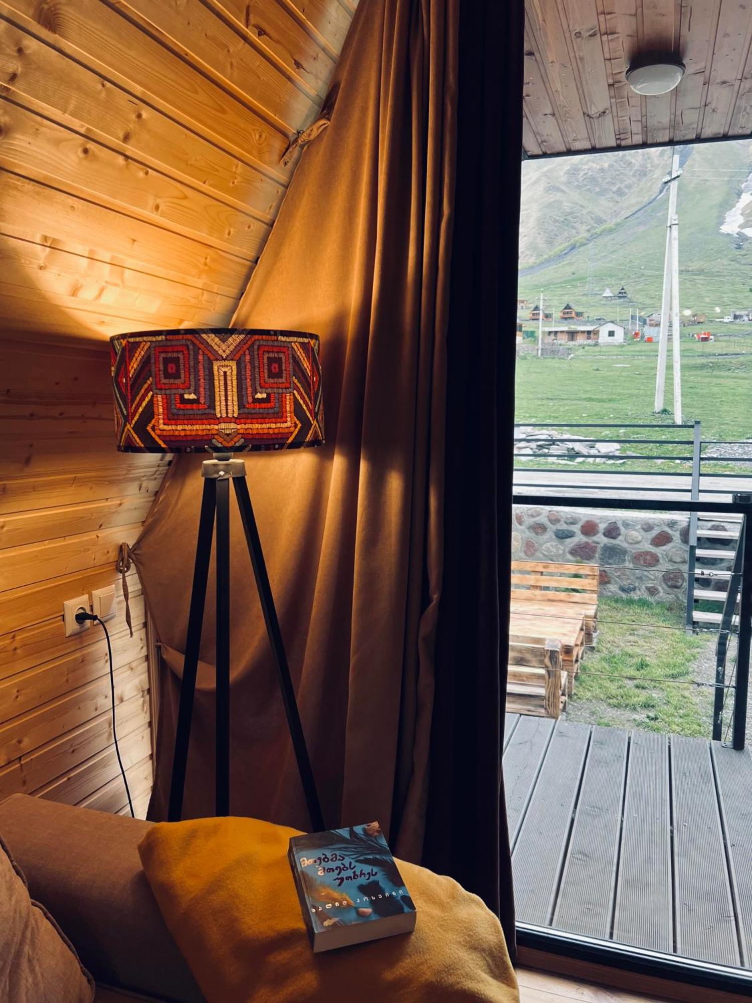 Savalley Kazbegi Extérieur photo